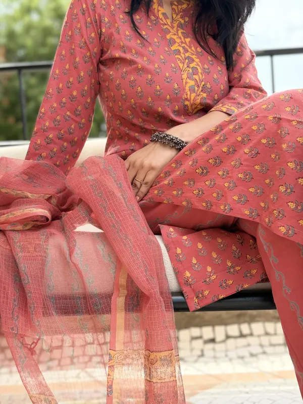Pure_cotton_suit_set_with_kota_doriya_dupatta