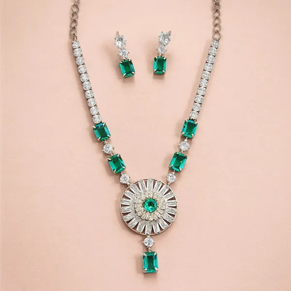Silver_Emerald_Green_Crystal_Pendant_Necklace_Set_For_Women