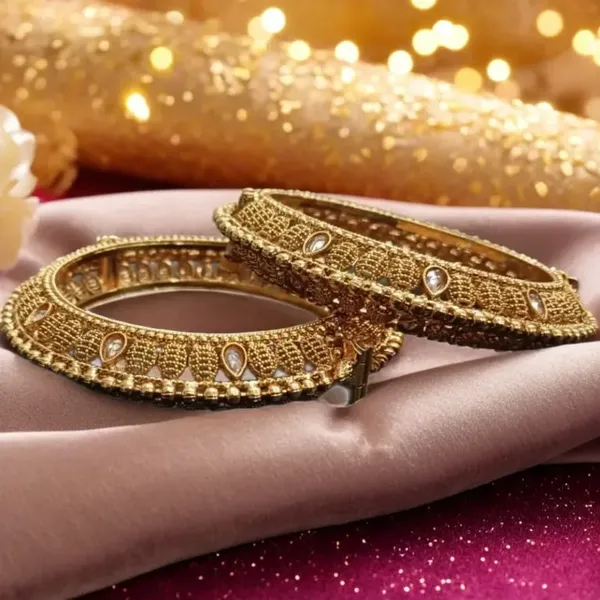 Gold-Plated_Kundan_Stone_Studded_Ethnic_Bangles_For_Women