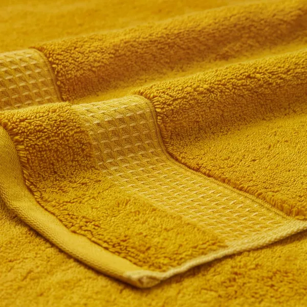 Cotton_Bath_Towel_700_GSM_30"X60"