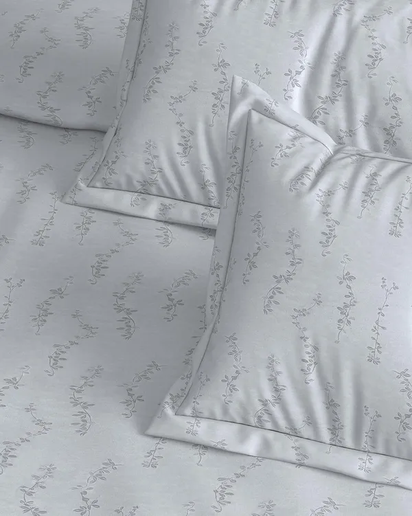 Floral_Jacquard_Bedding_Set_King_Size