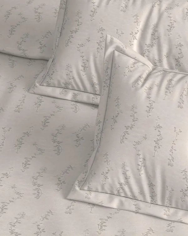 Floral_Jacquard_Bedding_Set_King_Size