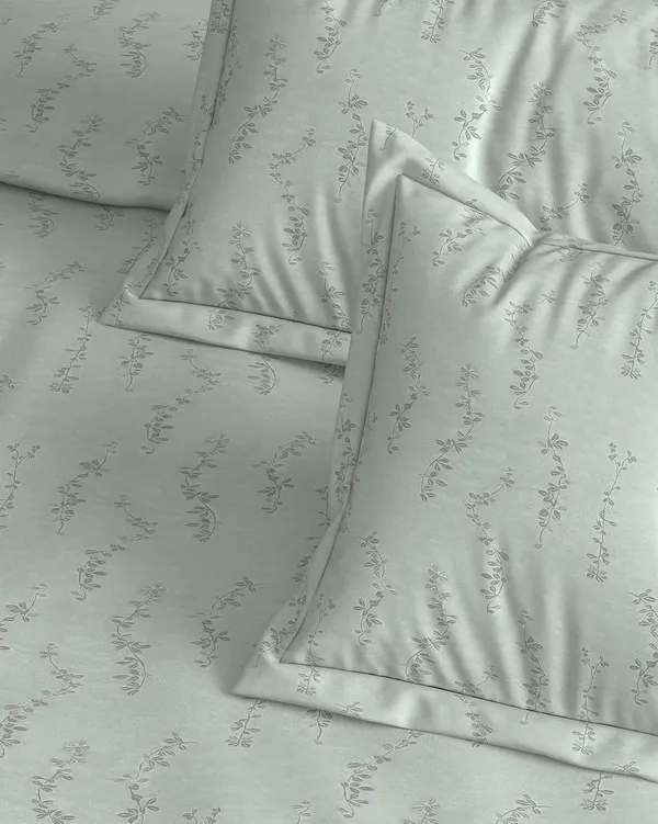 Floral_Jacquard_Bedding_Set_King_Size