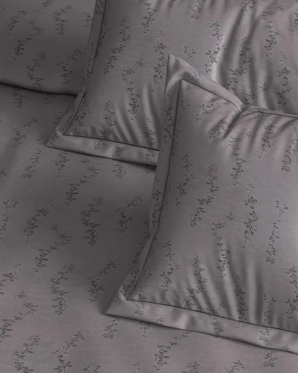 Floral_Jacquard_Bedding_Set_King_Size