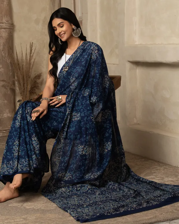Jaipuri_Cotton_Saree_Gift_Box_For_Women