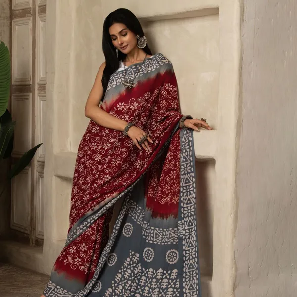 Jaipuri_Cotton_Saree_Gift_Box_For_Women