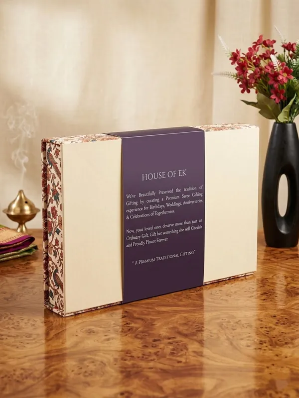 Mysore_Silk_Saree_Gift_Box_For_Women