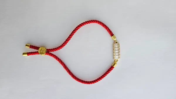 Red_Thread_Gold_Toned_Crystal_Studded_Adjustable_Rakhi