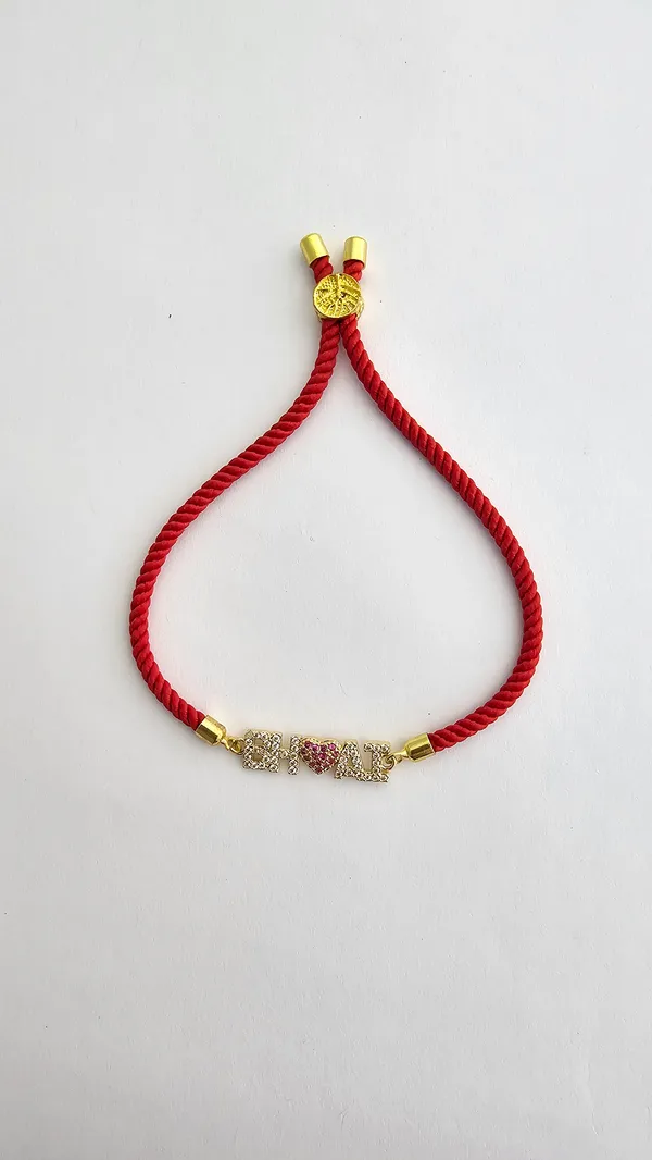 Red_Thread_Bhai_Rakhi_With_Studded_Heart_Pendant