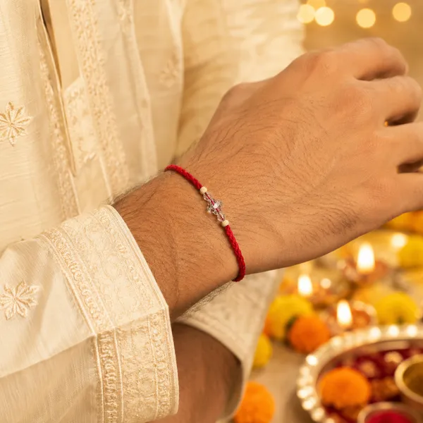 Red_Thread_Silver_Turtle_Charm_Rakhi_Pack_Of_6