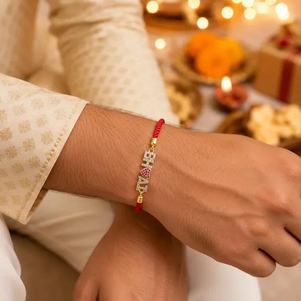 Red_Thread_Bhai_Rakhi_With_Studded_Heart_Pendant