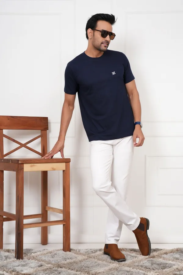 Navy_Blue_Solid_Round_Neck_T-Shirt_For_Men