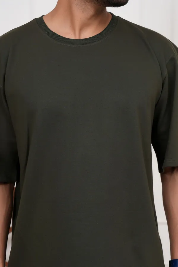 Green_Solid_Round_Neck_T-Shirt_For_Men