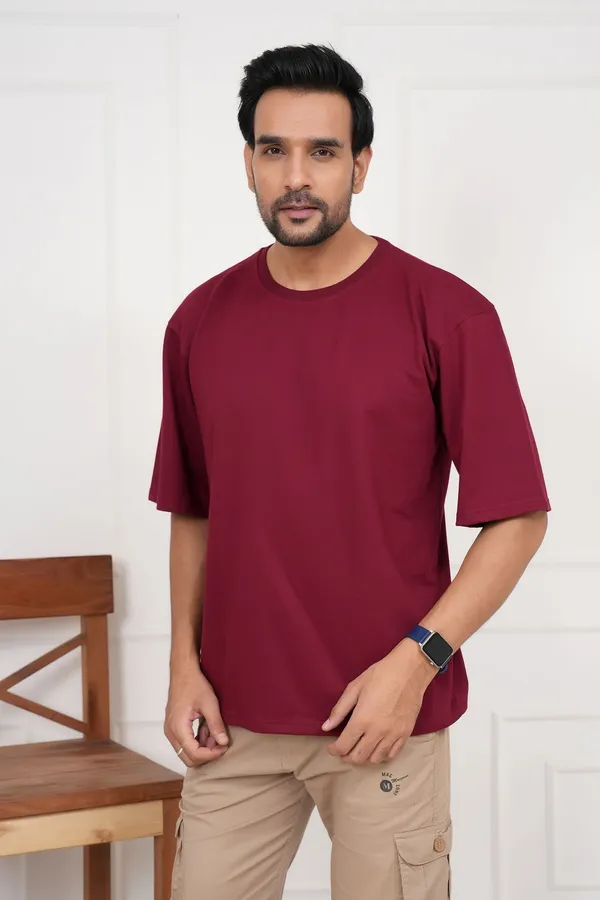 Maroon_Solid_Round_Neck_T-Shirt_For_Men