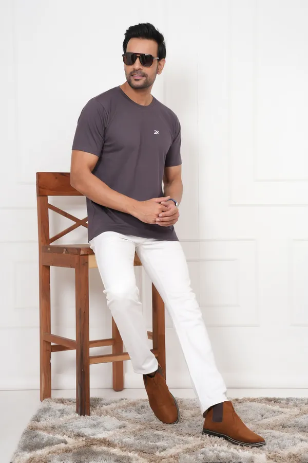Grey_Solid_Round_Neck_T-Shirt_For_Men