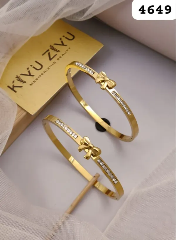 Elegant_Bow_Gold-Plated_Crystal_Bracelet_for_Women_|_Premium_Adjustable_Kada_|_Stylish_Daily_&_Party_Wear