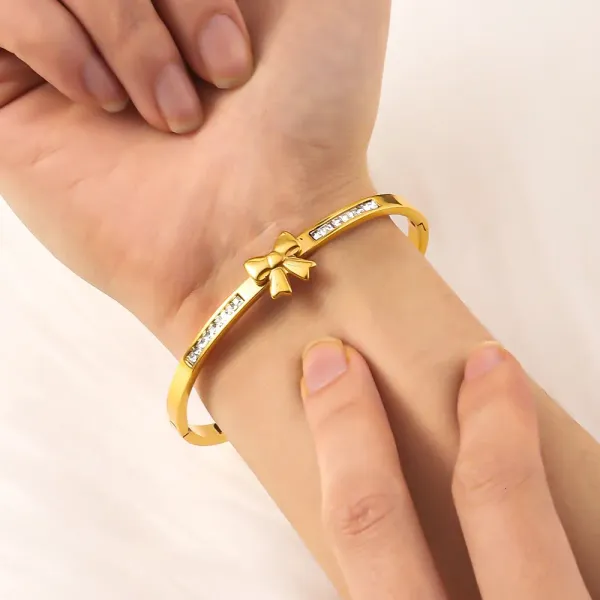 Elegant_Bow_Gold-Plated_Crystal_Bracelet_for_Women_|_Premium_Adjustable_Kada_|_Stylish_Daily_&_Party_Wear