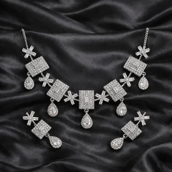 Silver_Crystal_Floral_Collar_Statement_Necklace_Set_For_Women