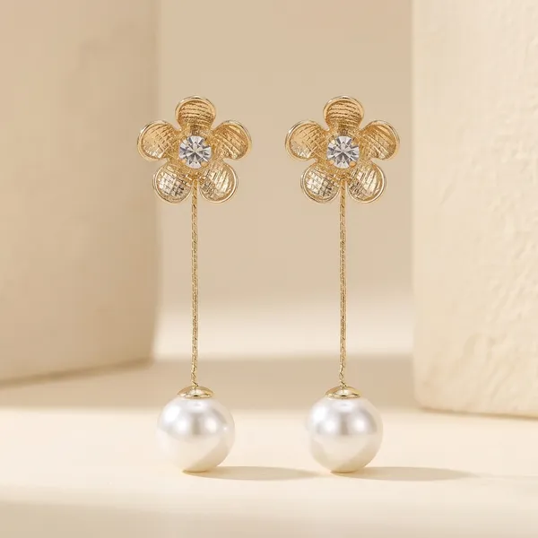 Gold_Metal_Floral_Crystal_Pearl_Drop_Earrings_For_Women