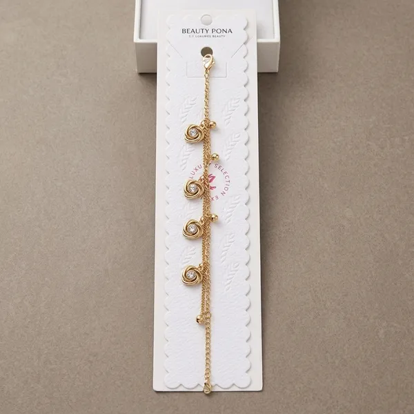 Gold_Metal_Spiral_Charm_Bracelet_For_Women