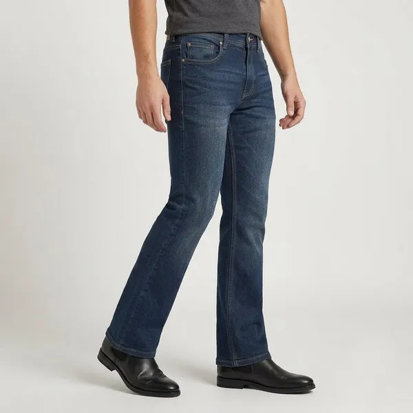 DARK_BLUE_BOOTCUT_DENIM_WITH_VINTAGE_SHADE