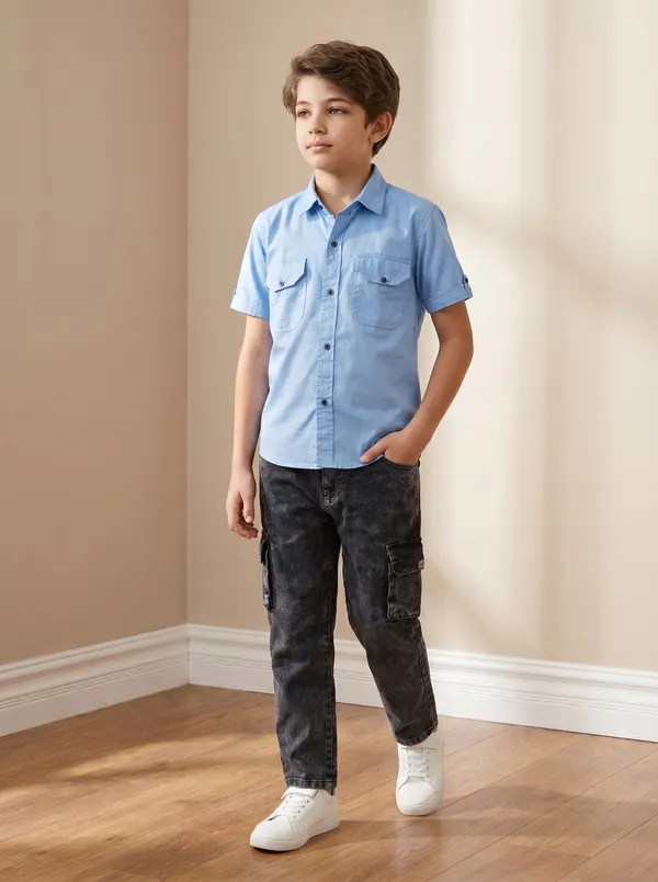 Boys_Solid_Cotton_Half_Sleeve_Casual_Shirt_with_Dual_Flap_Pockets_Regular_Fit_for_Everyday_Wear