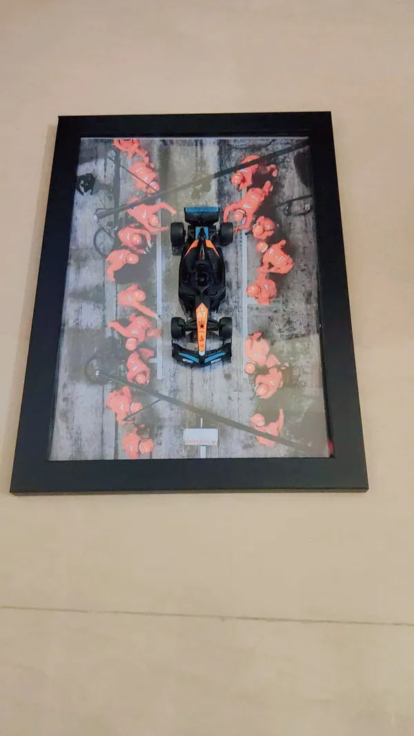 Wood_Motorsport_F1_Racing_Car_3D_Photo_Frame