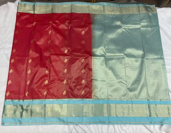 Red_Semi_Kanjivaram_Powerloom_Woven_Traditional_Saree_For_Women