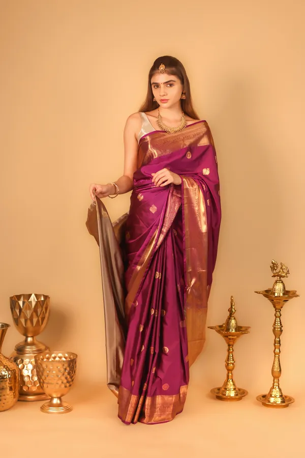 Magenta_Semi_Kanjivaram_Powerloom_Zari_Traditional_Saree_For_Women