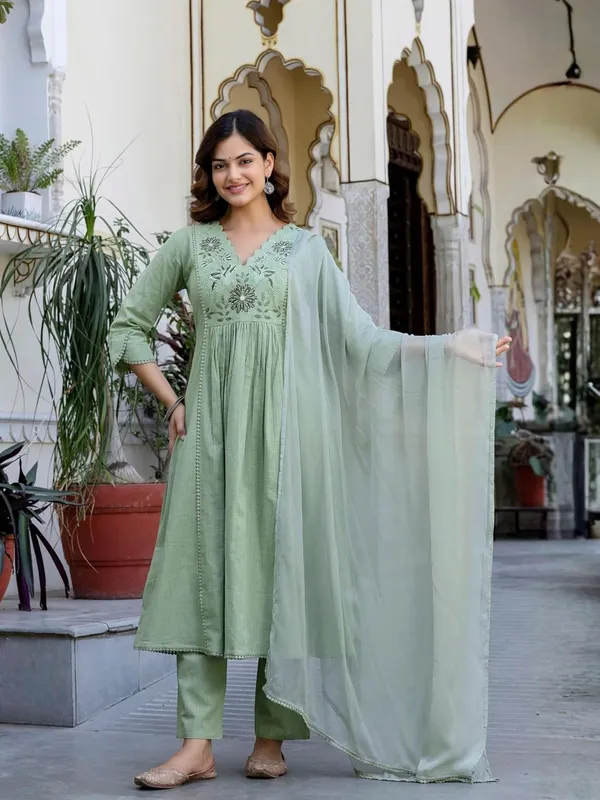 Womens_Cotton_Kurta_With_Trousers_And_Dupatta_Set