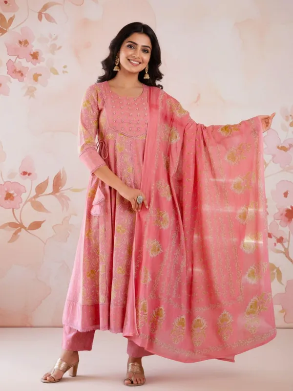 Cotton_Anarkali_Kurta_Set_With_Dupatta