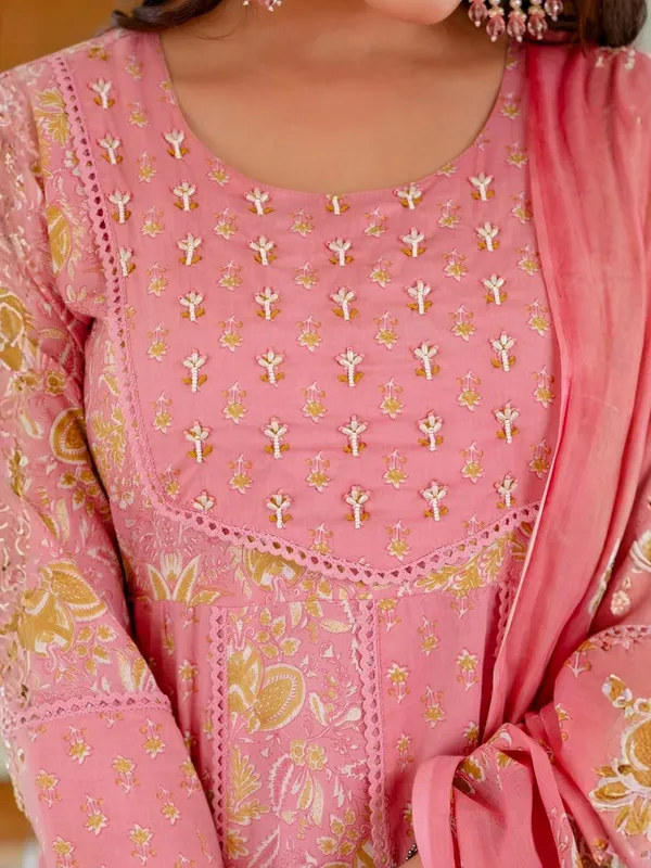 Cotton_Anarkali_Kurta_Set_With_Dupatta