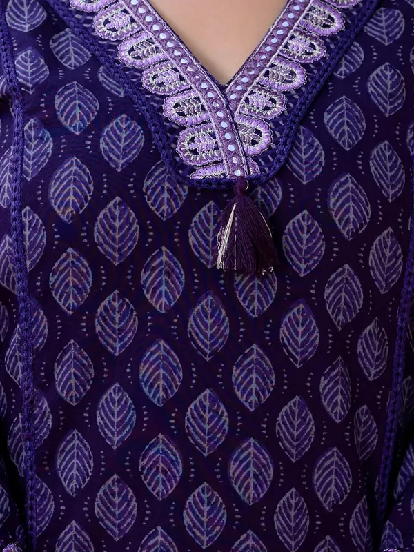Geometric_Printed_V_Neck_Kurta_With_Trousers_And_Dupatta_Set