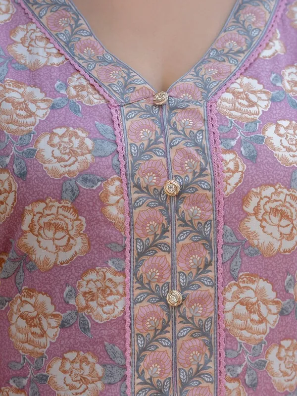 Womens_Cotton_Sleeveless_Kurta_Set_With_Pyjama_And_Dupatta