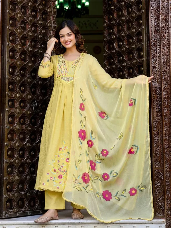 Womens_Cotton_Kurta_With_Trousers_And_Dupatta_Set
