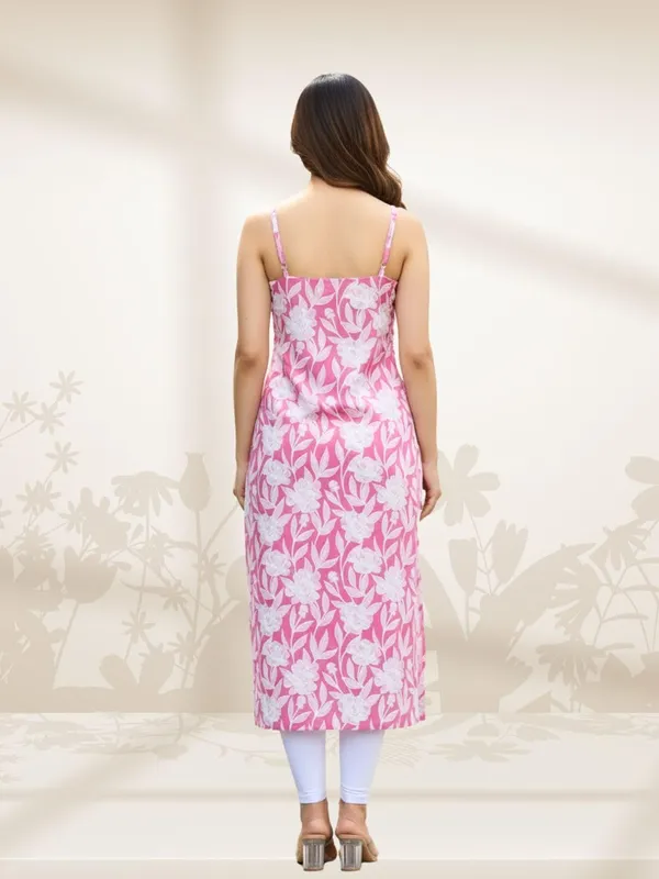 Cotton_Sleeveless_Kurta_With_Tie_Up_Straps