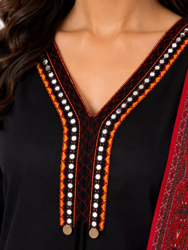 Cotton_Anarkali_Kurta_Set_With_Dupatta