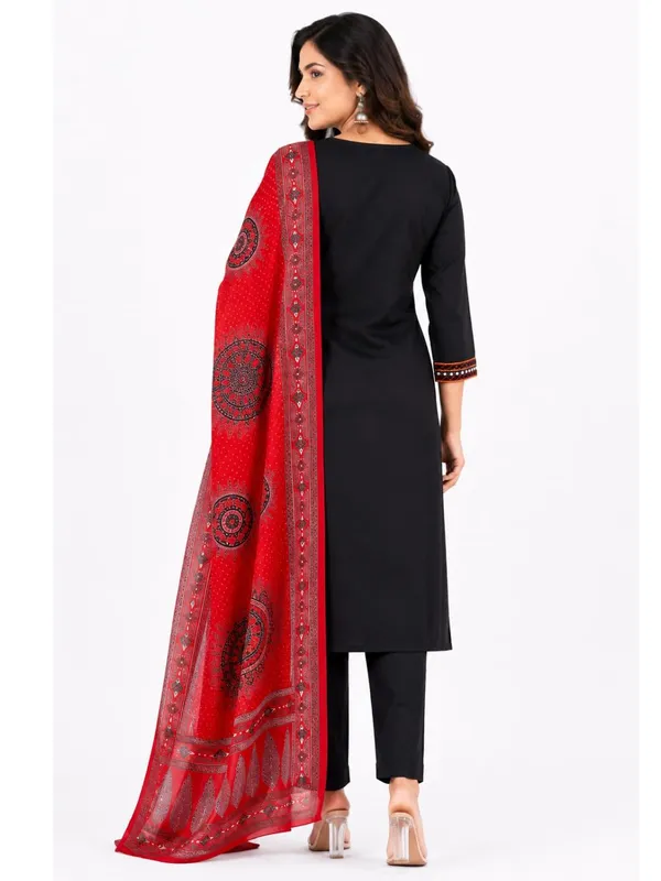 Cotton_Anarkali_Kurta_Set_With_Dupatta