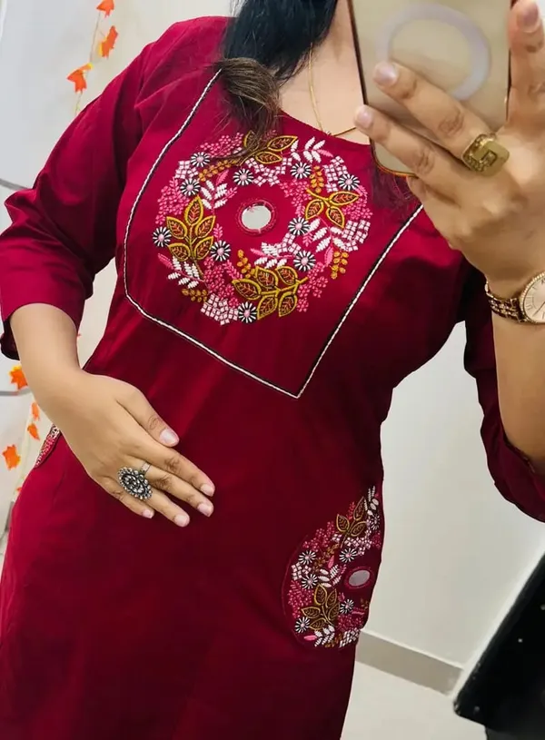 Red_Cotton_Flex_Embroidered_Straight_Kurta_Set_For_Women