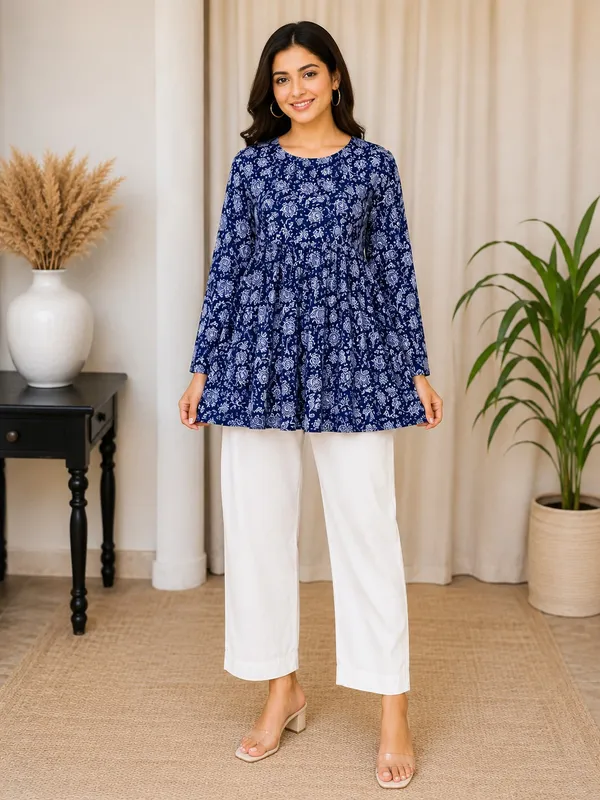 Blue_Cotton_Floral_Print_Flared_Tunic_Top_For_Women