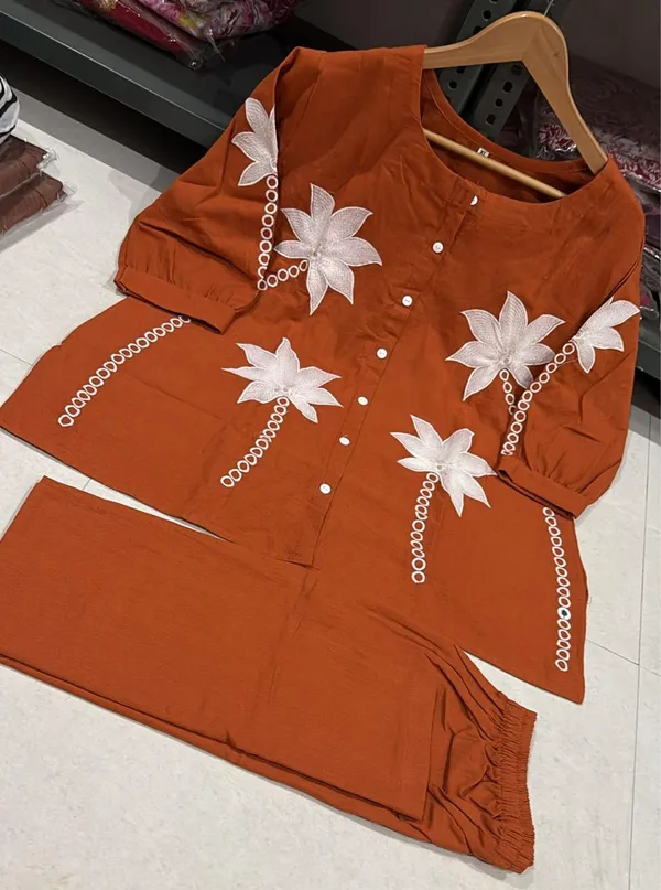 Brown_Cotton_Floral_Applique_Kurti_For_Women