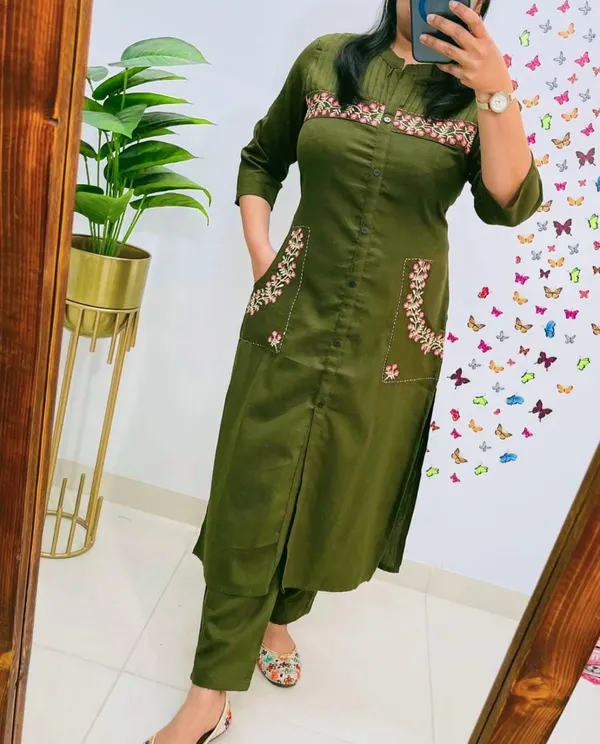 Green_Cotton_Straight_Embroidered_Kurta_Set_For_Women