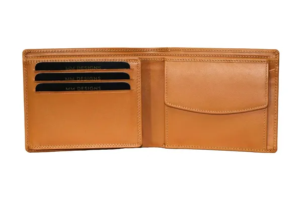 Tan_Leather_Bi-Fold_Wallet_For_Men