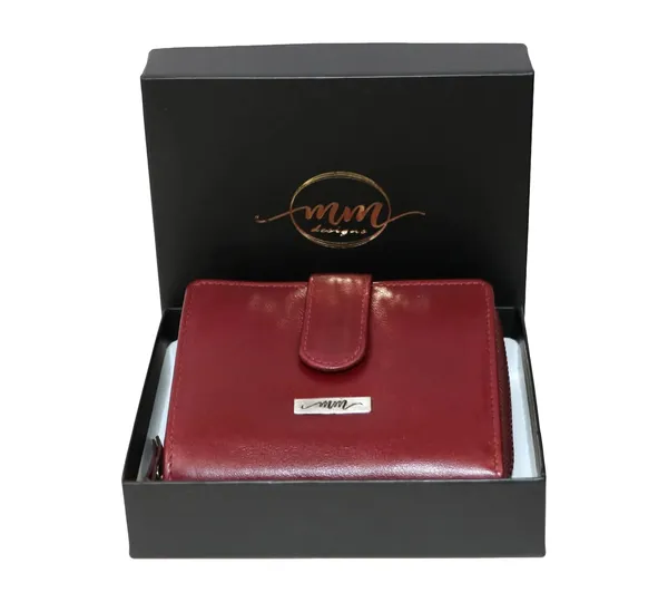 Wine_Red_Leather_Zipper_Wallet_For_Women