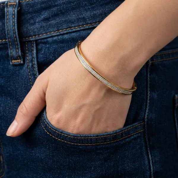 Gold_slim_hinged_bangle_-_Hinged_bangle_-_Single_row_pave_CZ_stones