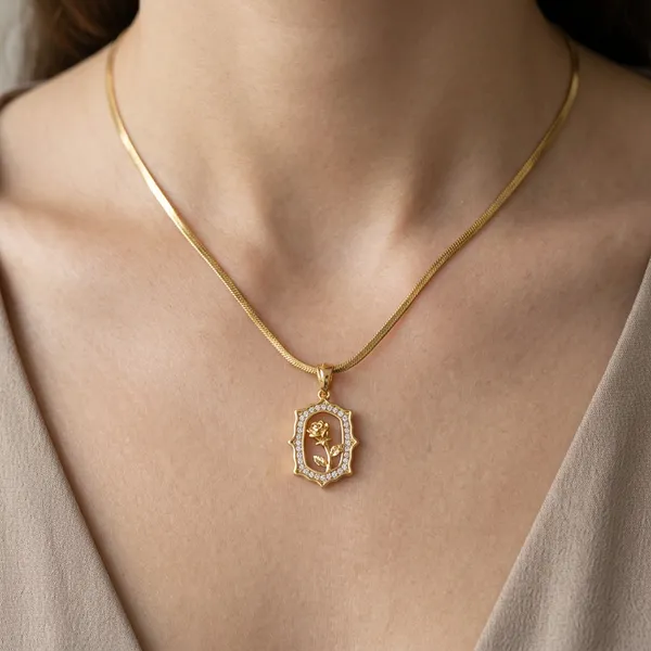Gold_Plated_Snake_Chain_With_Floral_Heart_Crystal_Pendant