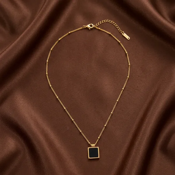 Gold_Satellite_Chain_Black_Onyx_Rectangle_Pendant