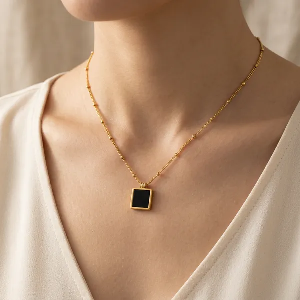Gold_Satellite_Chain_Black_Onyx_Rectangle_Pendant