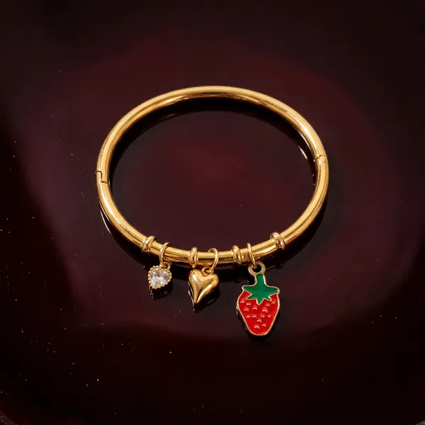 Gold_slim_bangle_-_Slim_bangle_-_Strawberry+heart+crystal_drop_charms