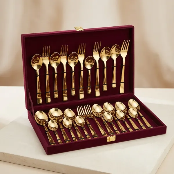 Gold_Plated_Stainless_Steel_Dining_24_Piece_Cutlery_Set